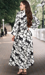 NT472 Off White and Black 4